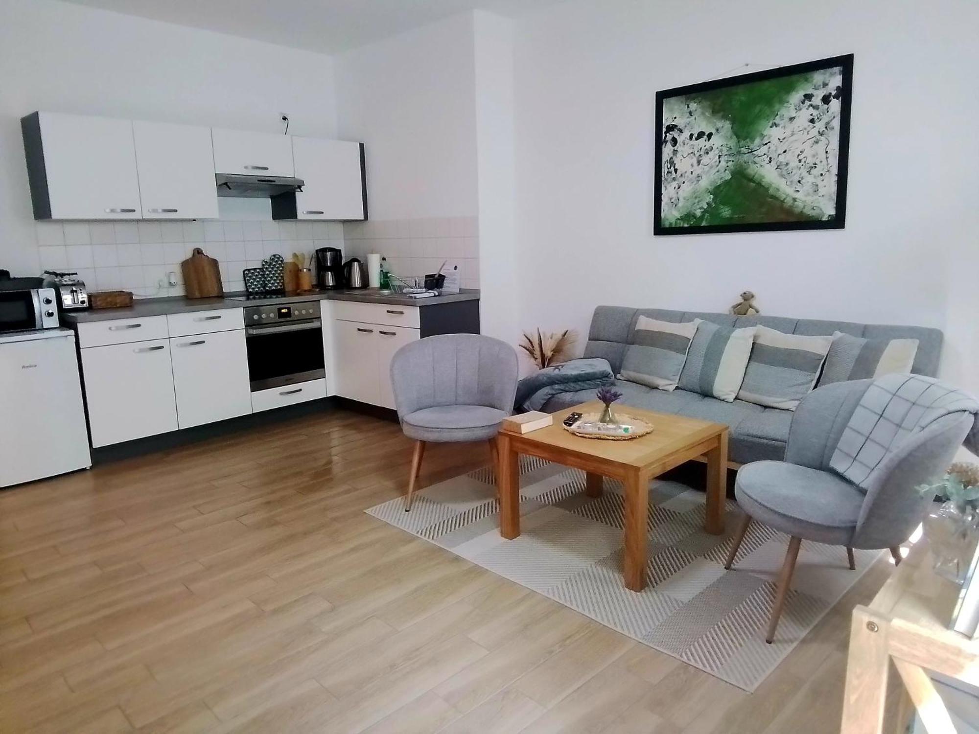 Johnis Fewo, Naehe Stadtzentrum - Uni In Sehr Ruhiger Lage Mit Terrasse Und Eigenem Parkplatz Cottbus Dış mekan fotoğraf